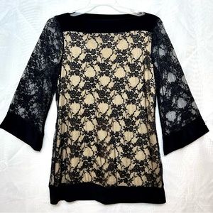 New Directions Black Lace Tunic Top / Medium